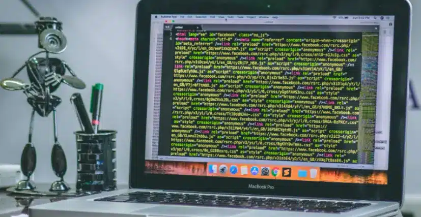 Source: Pexels Data Science Tools: Get To Know the Pros and Cons Softlist.io